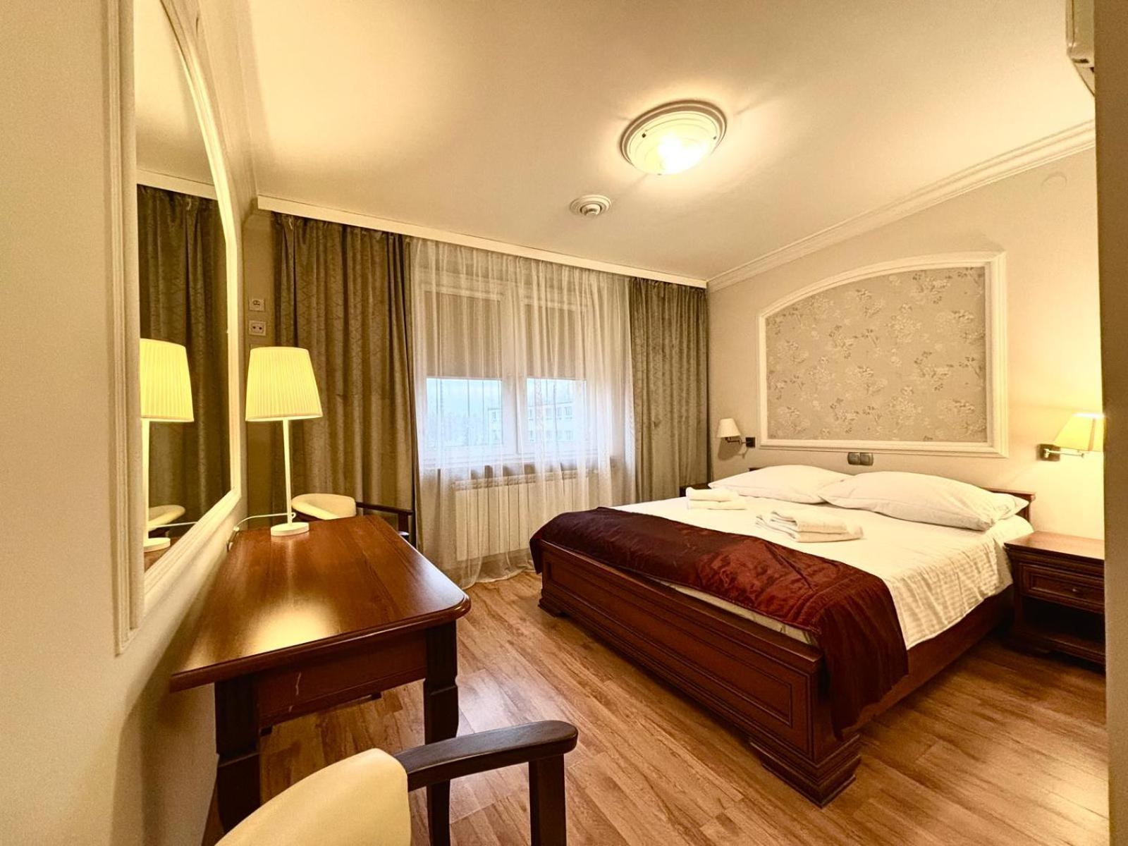 Cumulus Hotel Bedzin Ngoại thất bức ảnh